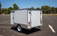 Trailer Generator Ecocampor Ringan Berlapis Galvanis Celup Panas, Tertutup Sepenuhnya, Trailer Utilitas untuk Dijual