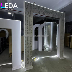 LEDA - Fondo de Escenario para Boda en 3D, Diseño Moderno, Color Blanco, Decoración de Acrílico con Ondas, Arco de Fondo - Product Image 5