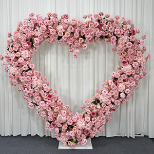 Arche de fleurs artificielles en forme de cœur rose poudré réaliste sur mesure pour la décoration de mariage, de la rentrée scolaire et de la cérémonie - Product Image 2