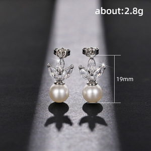 Eleganti Orecchini Pendenti a Goccia con Perle e Pietre Scintillanti per Donna, Gioielli da Festa e Uso Quotidiano, Vendita all'Ingrosso - Product Image 5