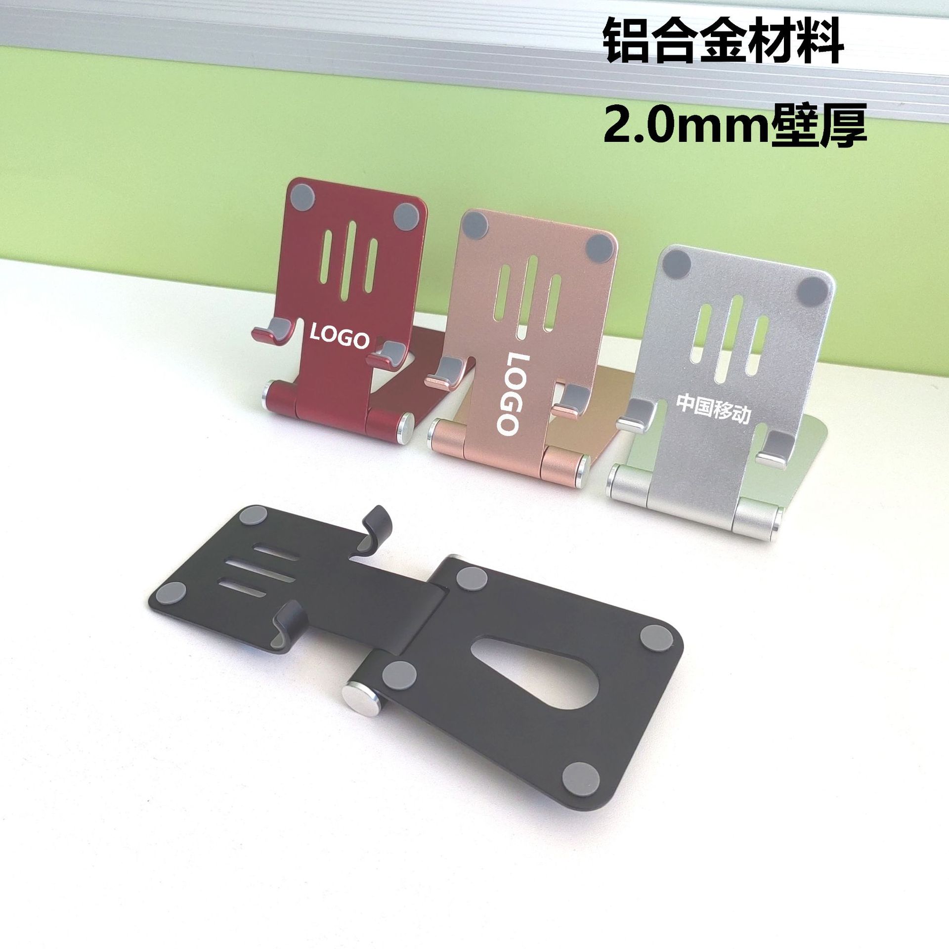 Taille S (petite) 7,5*8,6*9,6 cm