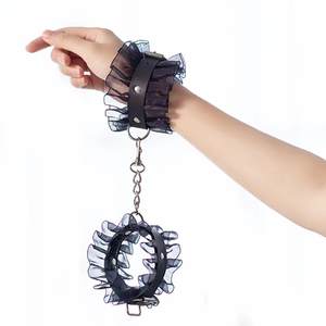 कॉलर और फीता कंगन के साथ बीडीएसएम सेक्स खिलौने - Product Image 3