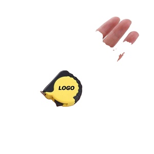 Llavero con Mini Cinta Métrica Personalizada con Logotipo - Regla Retráctil Compacta de Acero Suave de 1M/39 Pulgadas, Escala Métrica e Imperial, Promocional - Product Image 1