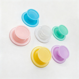 Support magnétique coloré pour téléphone, anneau de fixation détachable avec aimant - Product Image 1