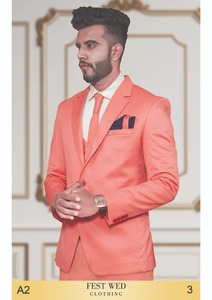 Ensemble de blazer élégant trois pièces pour hommes de couleur bleu ciel avec gilet et pantalon assortis parfait pour la fête de mariage ou le festival - Product Image 2