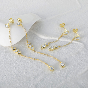 Boucles d'oreilles tendance CANNER en perles, plaquées or 18 carats, design géométrique taille princesse, pour femme, anniversaire - Product Image 4