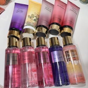 Set de Perfume Líquido de Lujo para Mujer, Marca Original Victoria's Secret, con Bruma Corporal de 236 ml y Spray de Eau de Parfum de 250 ml - Product Image 1