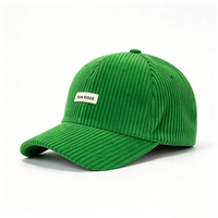 Casquette de baseball unisexe en velours côtelé à 6 panneaux, style vintage structuré, visière incurvée, patch avec étiquette tissée, vert uni, boucle métallique réglable, décontractée
