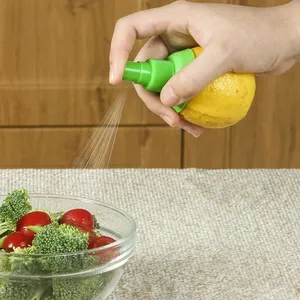 Manual PP <b>Plastic</b> <b>Kitchen</b> Citrus Fruit Squeezer Lemon Sprayer Multi-Function Easy Clean - Product Image 4