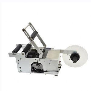 Prix de la machine d'étiquetage manuelle de table pour petites bouteilles - Product Image 1