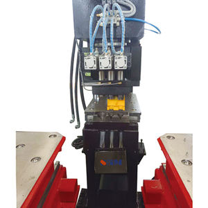 Bomba de Motor Hidráulica CNC de Servoaccionamiento de Alta Precisión para Prensa Punzonadora de Servicio Pesado Serie HP para Placa de Conexión de Acero Angular - Product Image 6