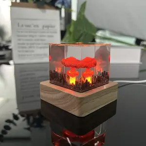 Lampu meja LED kreatif baru daya USB dasar kayu kubus Resin 3d jamur Cloud ledakan nuklir lampu malam