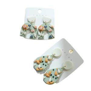 नई शैली मिट्टी हस्तनिर्मित फूल कान की बाली रेट्रो नरम मिट्टी के बर्तनों Polymerized मिट्टी स्टड कान की बाली महिलाओं के लिए - Product Image 4