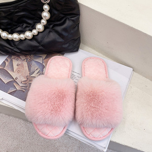 Hot Selling Quality TPR Sole Indoor Flat Slippers Artificial Fur Plush Slippers With Best-selling Custom - Product Image 3