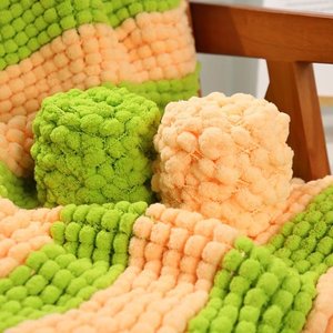 Hilo Chenille Grueso de 100g, 100% Poliéster, Estilo Hipster, para Tejer a Mano Mantas con Efecto Nube - Product Image 2