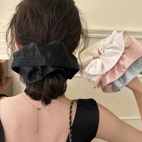 Vente en gros de chouchous en satin surdimensionnés avec logo personnalisé, couleur unie, accessoires pour cheveux pour filles