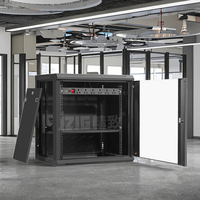 Rack de serveur mural moderne 19 pouces en acier laminé à froid 4U-22U, conception ventilée pour systèmes de sécurité NVR/DVR, verre trempé