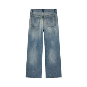 جينز مخصص بتصميم قديم مطلي بالحبر ومغسول بشكل فضفاض ومتهالك للرجال والنساء - Product Image 2