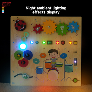 Tableau d'activités en bois haut de gamme pour enfants, personnalisable, avec options OEM/ODM, jouet de développement pour l'apprentissage précoce - Product Image 3