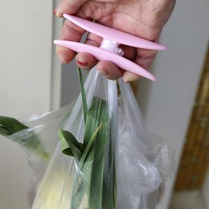 Poignée de transport portable en plastique anti-étranglement pour sacs, idéale pour les légumes, les courses et les articles ménagers divers - Product Image 2