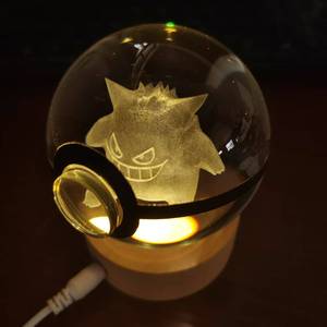 Incandescente 8cm <span class=keywords><strong>di</strong></span> cristallo 3D personaggio dei cartoni animati <span class=keywords><strong>Anime</strong></span> Poke Ball con Base in legno <span class=keywords><strong>di</strong></span> natale regali <span class=keywords><strong>di</strong></span> notte lampada regali per bambini giocattolo - Product Image 2