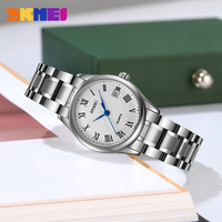 Reloj de Cuarzo SKMEI 2178 con Correa de Metal Multitono para Parejas, Regalo Corporativo, Gran Inventario, Se Buscan Distribuidores Internacionales