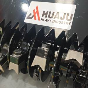 Desbrozadora Forestal a Precio de Fábrica, Aditamento para Minicargadora y Excavadora con Motor de Engranajes y Bomba - Product Image 4