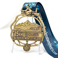 Médaille de randonnée vintage 3D découpée en alliage de zinc bronze antique, avec logo personnalisé imprimé UV, souvenir de sport de plein air pour événement de trail de 15 km