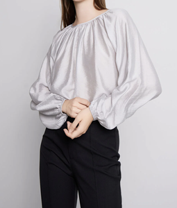 Chemisier en satin élégant pour femme, manches ballon, col rond, coupe ample, couleur unie, manches longues, en polyester durable – Vente en gros pour l'été - Product Image 1