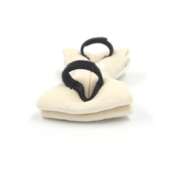 Colliers pour chien en velours crème somptueux et élégants, laisse pour chien éclatante et précieuse, nœud papillon en métal doré satiné scintillant et charmant