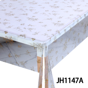 Nouvelle conception 2025, vente en gros d'usine, <span class=keywords><strong>nappe</strong></span> <span class=keywords><strong>transparente</strong></span> en PVC imprimée, imperméable, résistante à l'huile et à la chaleur - Product Image 4