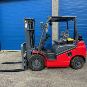 Mini Montacargas Diésel Automático YCMG de Alta Calidad, 2-3.5 Toneladas, Cilindro, Motor Japonés, Certificado CE/ISO9001, Todoterreno, Mástil de 3 Etapas - Product Image 4