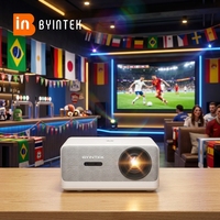Proyector Inteligente Android BYINTEK U14 Full HD 1080P 750 ANSI Enfoque Automático Compatible con 4K WiFi 6 Cine en Casa Smart TV Proyector para Juegos
