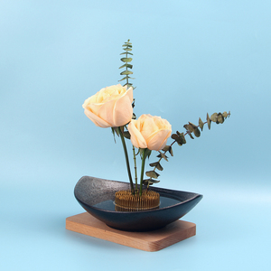 Vente en gros de grenouille fleur Kenzan en cuivre <span class=keywords><strong>Porte</strong></span>-épingle robuste pour arrangements floraux Décoration de mariage avec emballage dans une boîte cadeau - Product Image 3