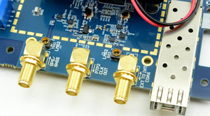 LimeSDR X3 que integra tres transceptores Lime Microsystems LMS7002M, admite 4G, 5G y ADPD para linealización de PA. - Product Image 3