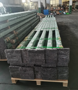 Postes de Luz de Acero Galvanizado en Caliente de 15 pies, 20 pies, 25 pies, 4 pulgadas, Calibre 11, Q235, Alta Capacidad de Carga, Garantía de 10 Años, para Parques - Product Image 6