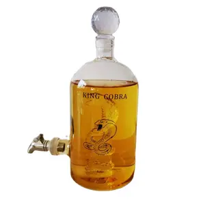 Botella de cristal hecha a mano con forma de tanque para Brandy/Whisky, decantador de vidrio, 500ml/1000ml