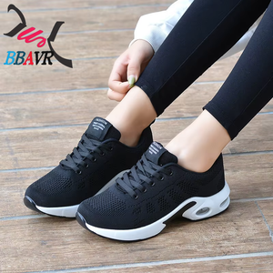 Chaussures de sport décontractées pour femmes, légères, antidérapantes, avec logo personnalisé 2021 - Product Image 4