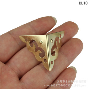 DL10 Yellow Metal Corner Bracket 30x42mm For <b>Wooden</b> <b>Box</b> Decoration Craft Use - Product Image 4