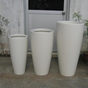 Factory Direct Sales Light Weight High Strength Durable Glossy Fiberglass Planters Pots <b>for</b> Outdoor Decorations - Product Image 6