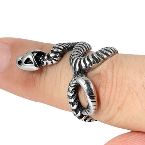 Anillo de Serpiente 3D de Acero Inoxidable yunnique, Joyería Punk con Forma de Animal para Hombre, Regalo para Ocasiones Especiales, Color Acero - Product Image 3