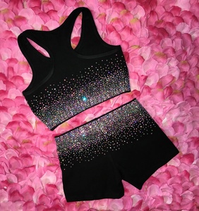 Aanpasbare Dragon Ombré Strass Zwart Blauwgroen Blauwe Sportbeha En Korte Broek <span class=keywords><strong>Cheerleading</strong></span> Uniformen - Product Image 3