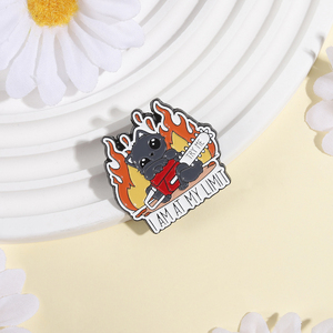 Épingles en émail « Essayez-moi, je suis à bout de force » Chat mignon avec une tronçonneuse enflammée Broches en métal Badges de vêtements Badge de revers Bijoux Cadeau pour les amis - Product Image 3