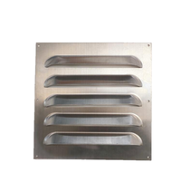 Grille de ventilation carrée moderne en aluminium perforé pour bâtiment de bureaux, avec installation facile