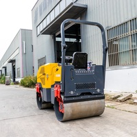 Mini-compacteur routier de 2 tonnes de capacité