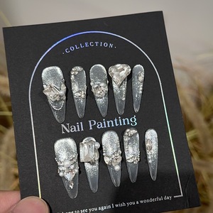 <span class=keywords><strong>Uñas</strong></span> Postizas Acrílicas Hechas a Mano de Alta Gama, Diseño de Encaje Blanco con Pedrería, <span class=keywords><strong>Uñas</strong></span> Stiletto - Product Image 1