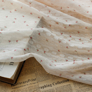 Top Phổ Biến Mùa Xuân Và Mùa Hè Mới Lưới Vải Với Cắt Hoa Sợi In Hoa Hồng Nhỏ Cho Thời Trang Quần Áo - Product Image 3