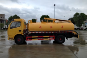 Camion-<span class=keywords><strong>citerne</strong></span> à ventouse 4x2 d'occasion Euro 6 150-250 ch pour le nettoyage des fosses septiques - Product Image 2