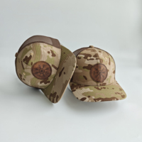 Casquette de camionneur camouflage personnalisée OEM ODM avec patch en cuir gravé au laser, maille respirante, pour la pêche, le camping et l'aventure