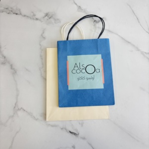 ถุงกระดาษพิมพ์ลายแบบกำหนดเองคุณภาพสูงพร้อมหูหิ้วแบบเกลียว สำหรับร้านเบเกอรี่ <span class=keywords><strong>คาเฟ่</strong></span> ร้านค้าปลีก และบรรจุภัณฑ์ของขวัญ - Product Image 2